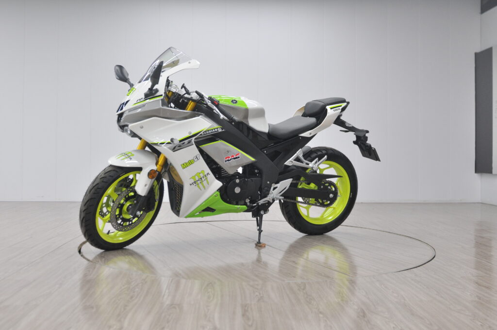 R1 Sport 400cc - Image 4