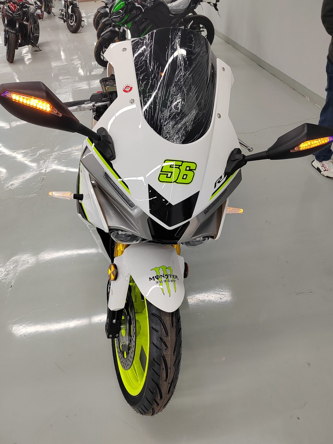 R1 Sport 400cc - Image 8